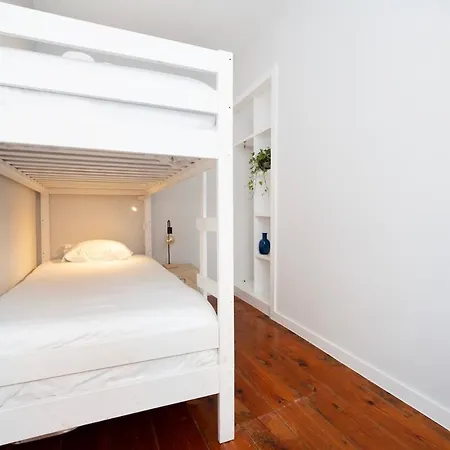 Cozy Bernardes 2bedroomapt With Ac Apartman Lisboa