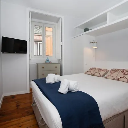 Апартаменты Cozy Bernardes 2bedroomapt With Ac Лиссабон